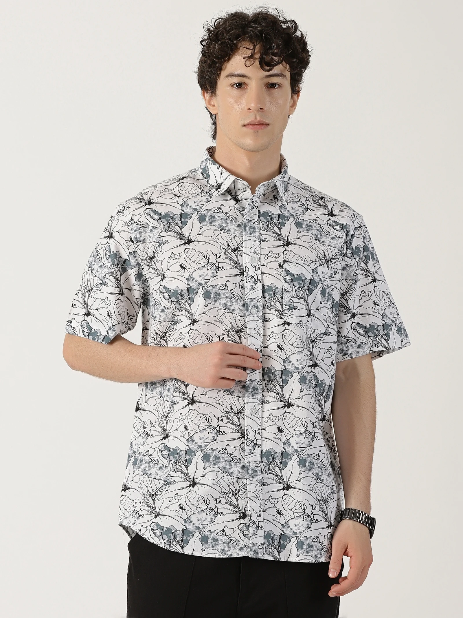 Men’s White Floral Monochrome Short Sleeve Shirt